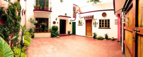 Отель Casa Jacinta Guest House  Мехико